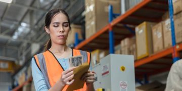 bajar sueldo trabajador