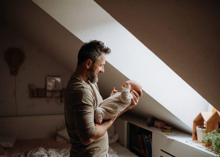 como cambia el sueldo después de tener un hijo