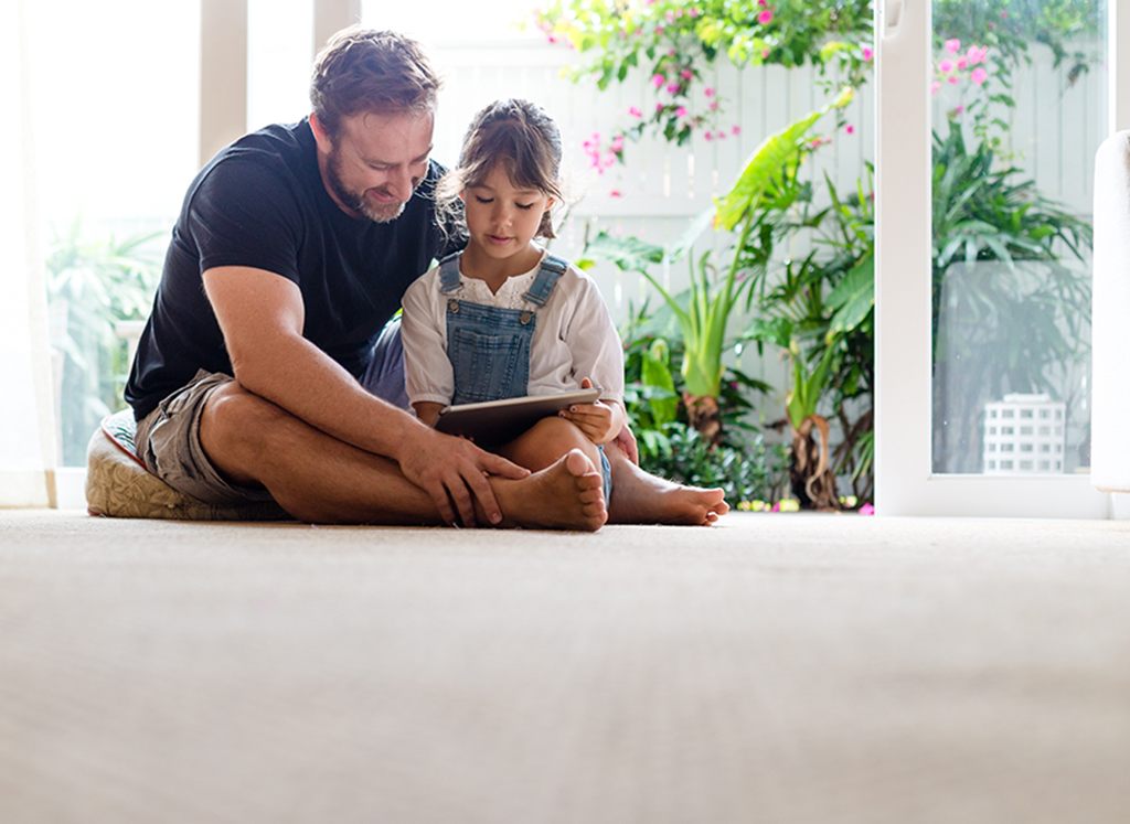 Un seguro para propietarios que alquilan su vivienda y disfrutan de los pequeños grandes momentos