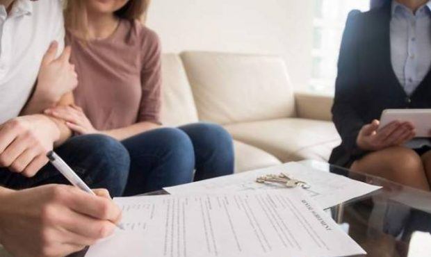 Incertidumbre y parón económico, ingredientes para la ocupación ilegal